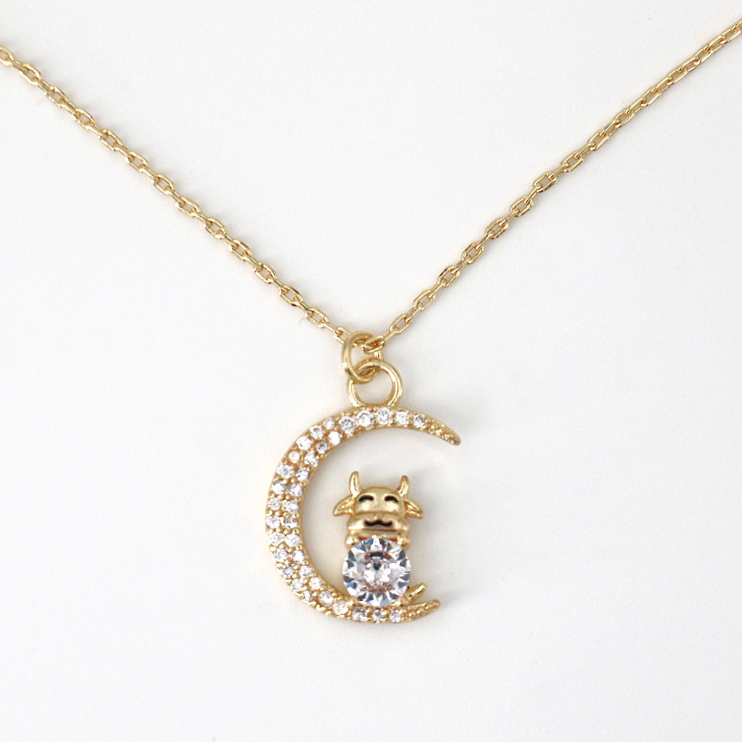 Fashion Moon Pendant Necklace