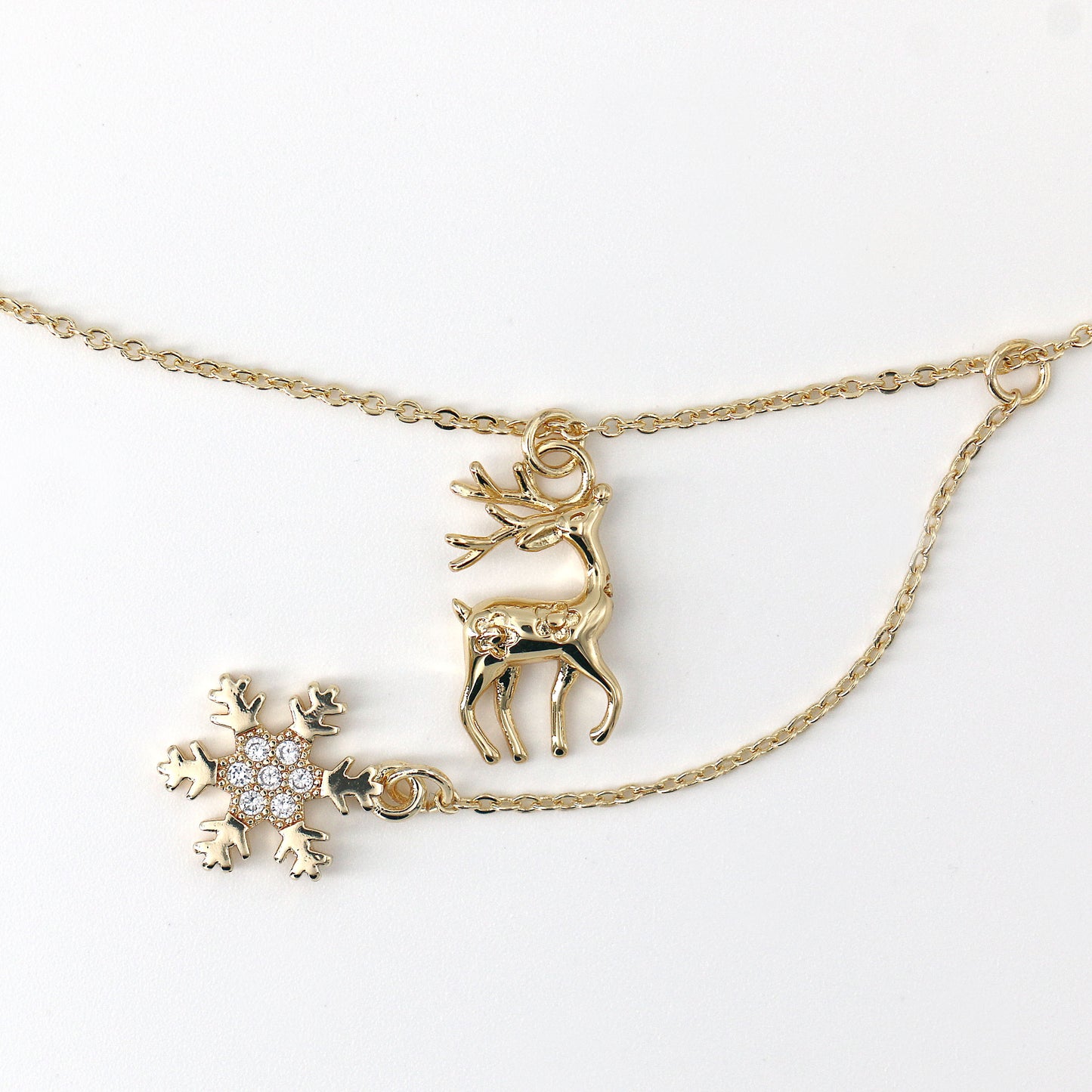 01 Fashion snowflake and deer necklace